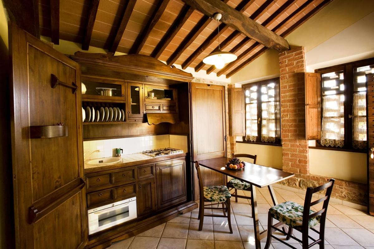 Agriturismo Belagaggio Montefollonico ภายนอก รูปภาพ