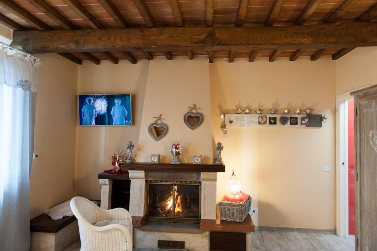 Agriturismo Belagaggio Montefollonico ภายนอก รูปภาพ